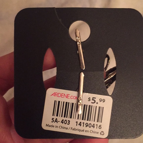 Ardene ring size 7 - Picture 4 of 4